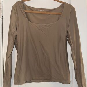 Abercrombie shirt. Nudish brown color. Very soft material and very stretchy.